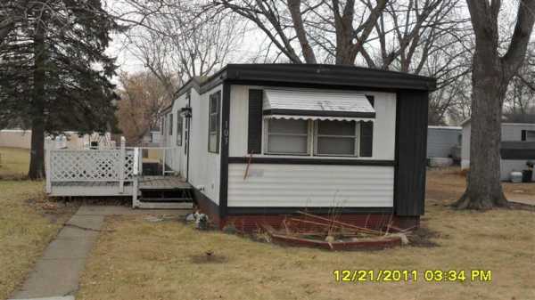 103 Harper, Inver Grove Heights, MN 55076 