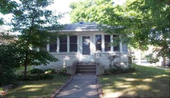 3500 36th Ave S, Minneapolis, MN 55406 