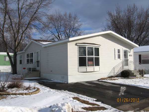 5722 Cabot Drive, Minneapolis, MN 55112 