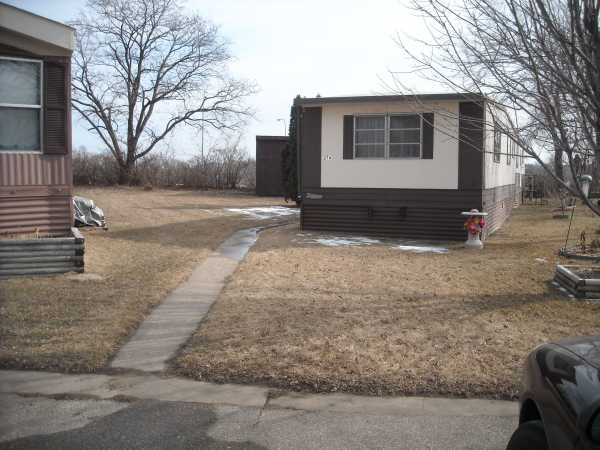 276 Burnsville Circle, Burnsville, MN 55306 