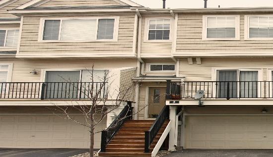 4332 Victor Path Unit 3, Hugo, MN 55038 