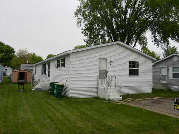 105 West Ash Street, Buffalo, MN 55313 