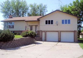 47982 State Hwy 30, Jeffers, MN 56145 