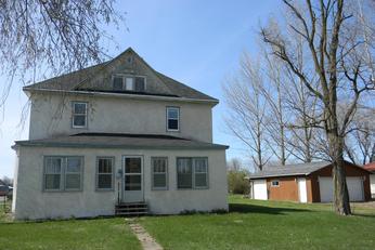 305 8th Ave SE, Pine City, MN 55063 