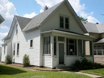 1251 Albemarle St, Saint Paul, MN 55117 