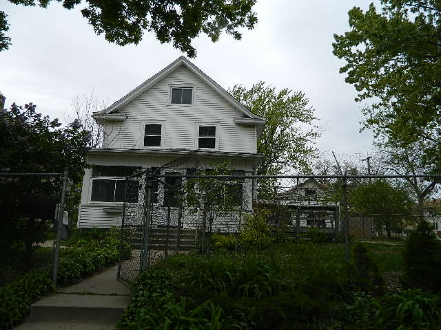 4204  PARK AVENUE, MINNEAPOLIS, MN 55407 