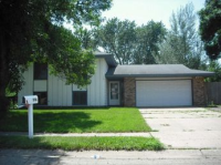 176 150th St West, Apple Valley, MN 55124 