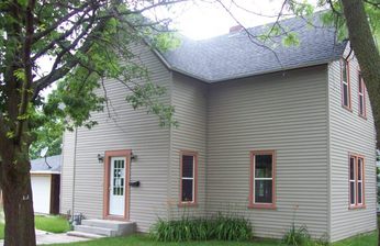 755 10th Street SW, Pine City, MN 55063 