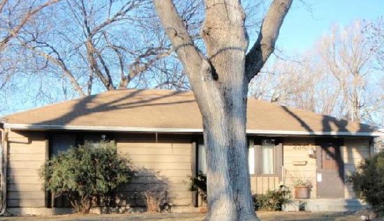 234 Van Buren Avenue North, Hopkins, MN 55343 