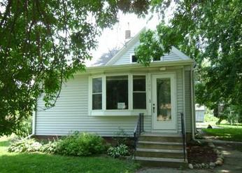 109 1st Avenue SE, Hayfield, MN 55940 