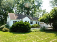 1926 Edgewater Ave, Arden Hills, MN 55112 