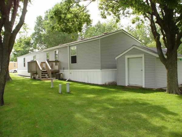 415 Western Avenue, Faribault, MN 55021 