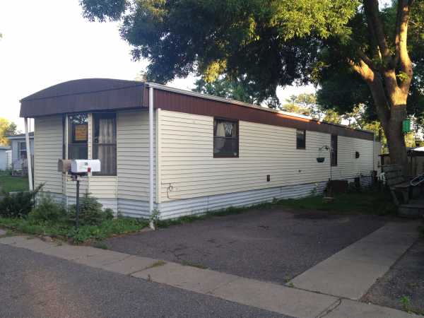 1142 Onondaga Way NE, Fridley, MN 55432 