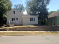 513 W Pleasant St, Mankato, MN 56001 