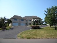 1038 141st Ln   Ne, Ham Lake, MN 55304 