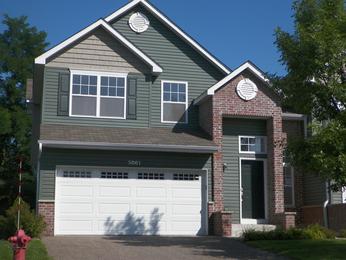 3061 Cutters Grove Ave, Anoka, MN 55303 