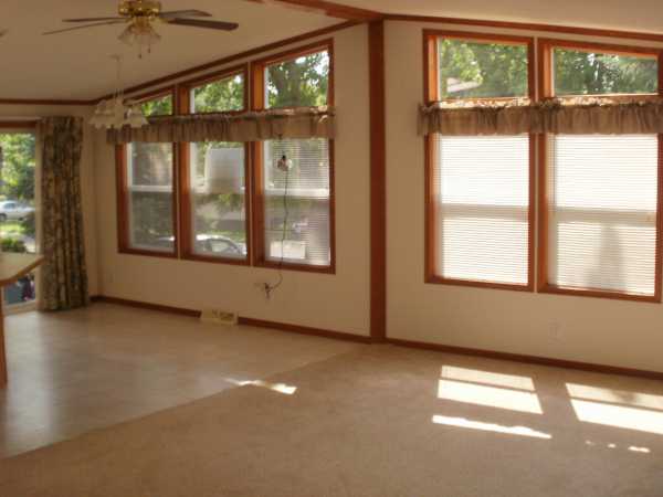 8440 Ashton Ave., Inver Grove Heights, MN 55077 