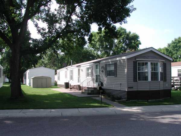 1091 Mooney DR, New Brighton, MN 55112 