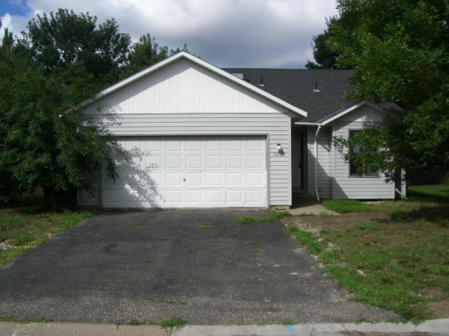 13720 Huntington Ave, Savage, MN 55378 