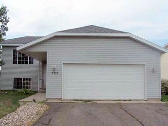 705 Pleasant View L, Litchfield, MN 55355 