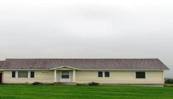 13010 212th Avenue Northeast, New London, MN 56273 
