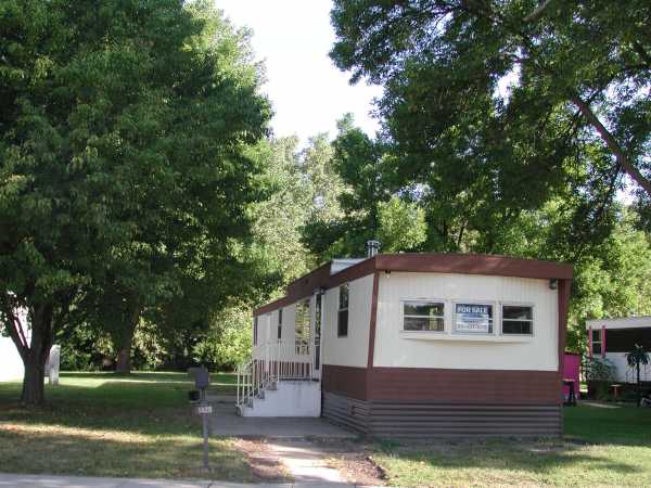 1420 Champion Dr, New Brighton, MN 55112 