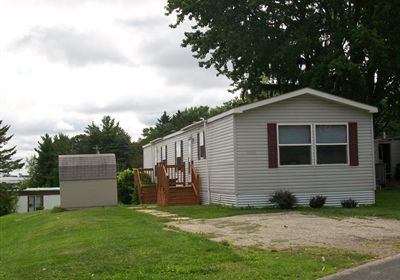 2004 Falcon, Stewartville, MN 55976 