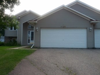 1288 Cuylle Bay, Faribault, MN 55021 