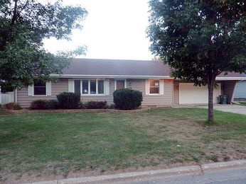 901 N Blue Mound Av, Luverne, MN 56156 