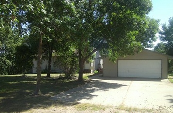 26533 NE Xylite St, Isanti, MN 55040 