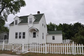 1802 5th Ave, Anoka, MN 55303 