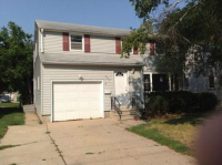 605 7th St NW, Austin, MN 55912 