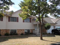 6239 Magda Dr Unit D, Maple Grove, MN 55369 