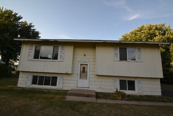 1777 Center Street, Centerville, MN 55038 