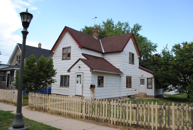 41 Cook Ave W, Saint Paul, MN 55117 