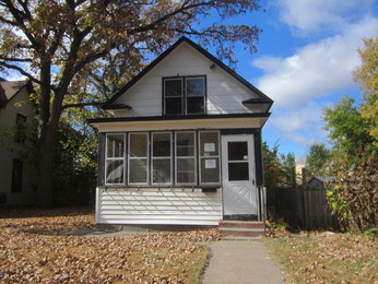 2718 Polk St NE, Minneapolis, MN 55418 