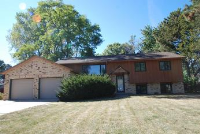 6917 Dallas Rd, Brooklyn Center, MN 55430 