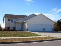 1220 Olivia St SE, New Prague, MN 56071 