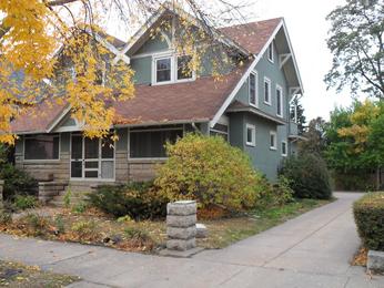 215 Washington St, Winona, MN 55987 