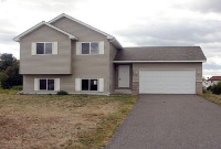 1007 SE Palomino St, Braham, MN 55006 