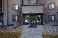 7401 W 101st St Unit 319, Bloomington, MN 55438 