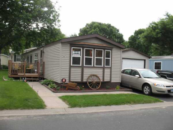 9609 Pierce St., Blaine, MN 55434 