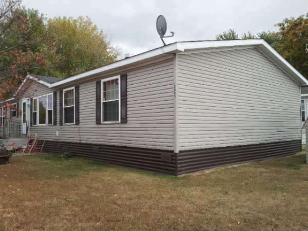 8805 Leyte Street NE, Blaine, MN 55449 