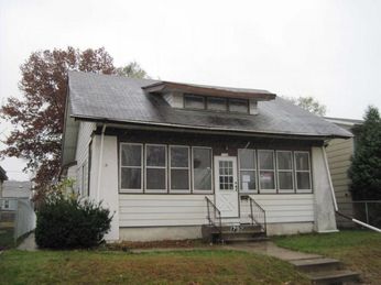 1792 Case Ave E, St Paul, MN 55119 