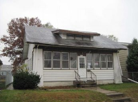 1792 Case Ave E, St Paul, MN 55119 