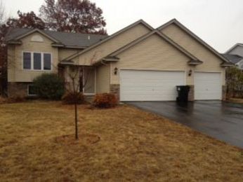 23229 Arrowhead St, St. Francis, MN 55070 