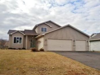 401 12th Ave NW, Isanti, MN 55040 