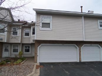 5355 High Pointe Te, Bloomington, MN 55437 