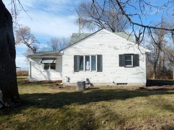 13503 Page Avenue, Hutchinson, MN 55350 