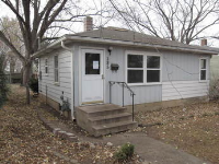 285 Hazelwood St, St Paul, MN 55106 